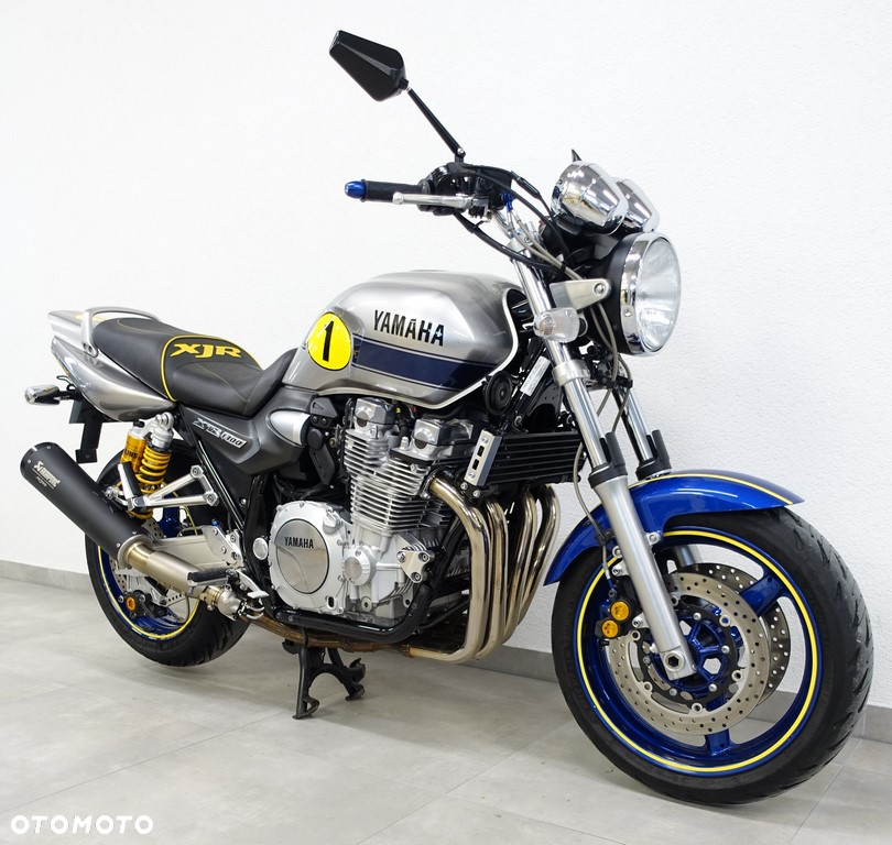 Yamaha XJR - 4