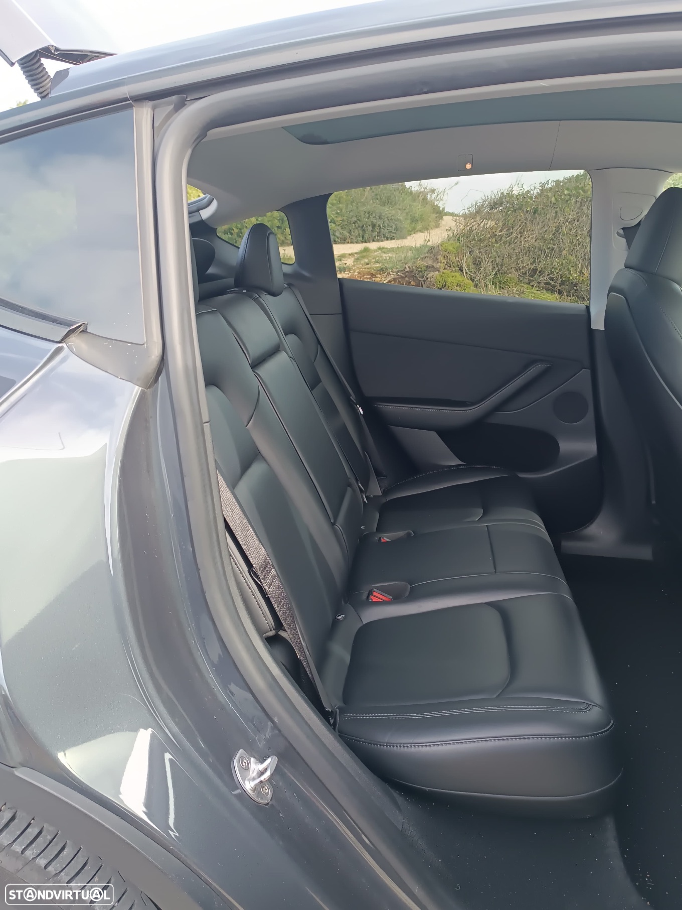 Tesla Model Y Long Range Tração Integral - 6