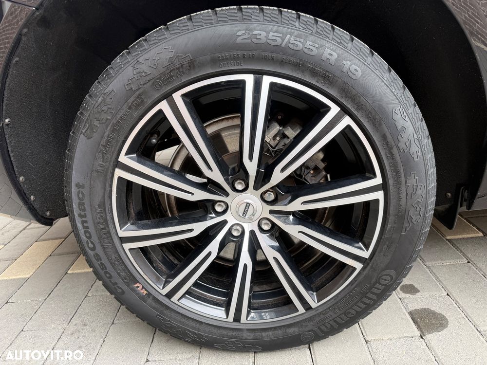 Volvo XC 60 B5 D AWD Geartronic Inscription - 30