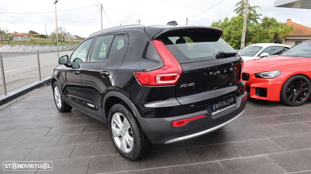 Volvo XC 40 1.5 T2 Momentum - 3