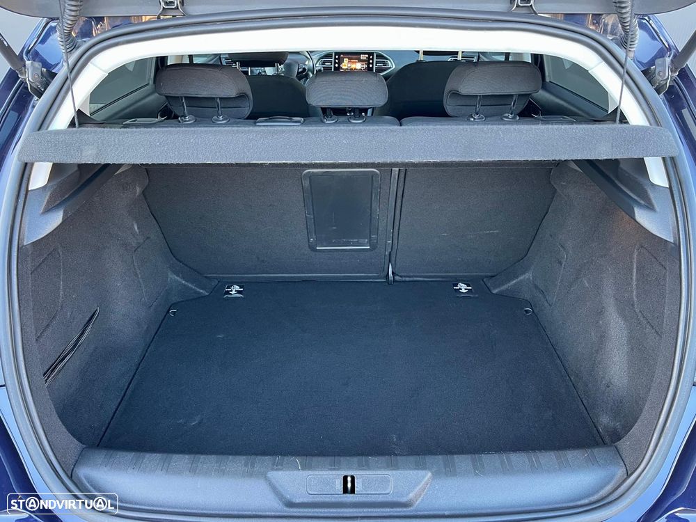 Peugeot 308 1.5 BlueHDi Style - 21