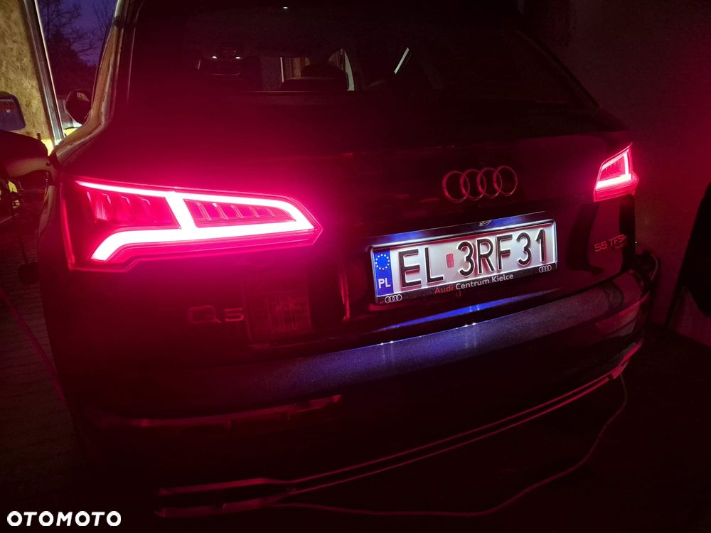 Audi Q5 55 TFSI e Quattro S Line S tronic - 23