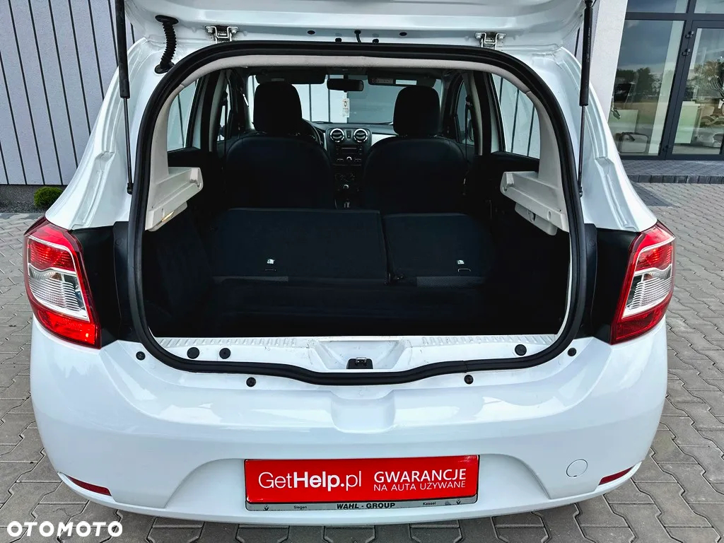 Dacia Sandero 1.2 16V 75 Ambiance - 29