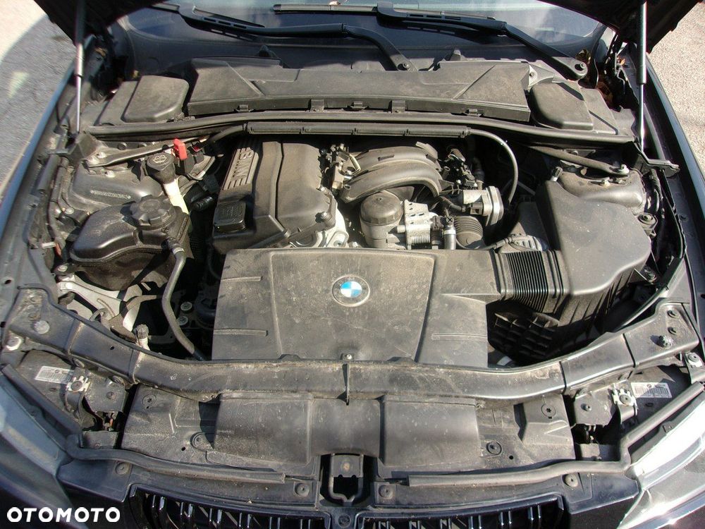 BMW Seria 3 - 23