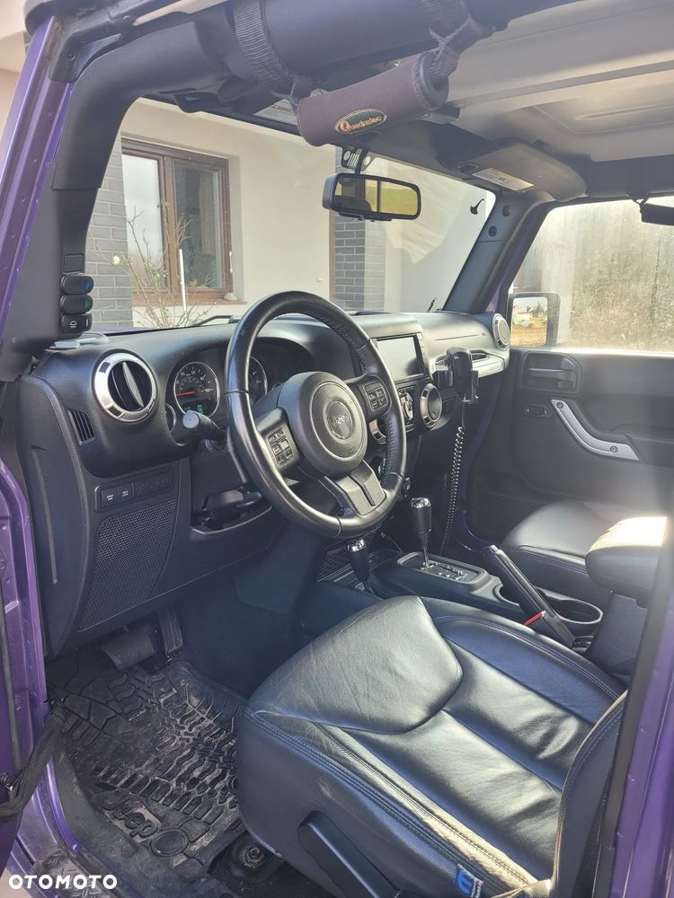 Jeep Wrangler 3.6 Unlim Rubicon - 11
