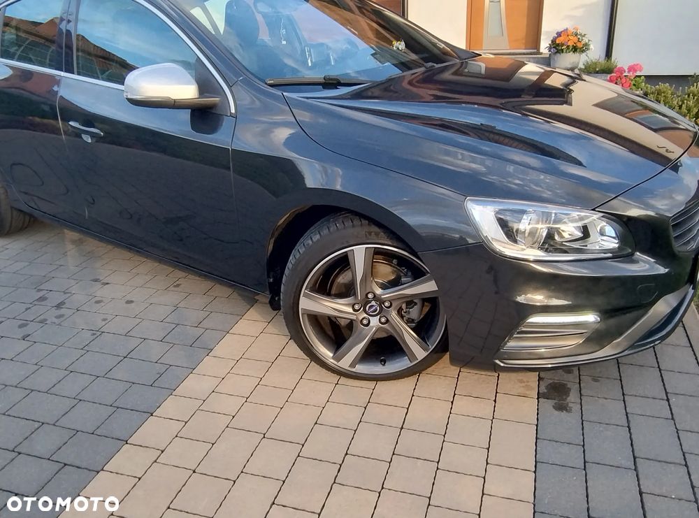 Volvo S60 D4 Geartronic Momentum - 3
