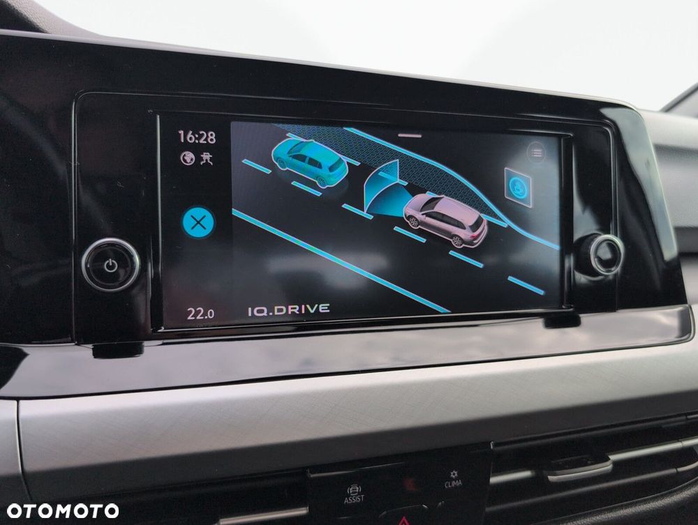 Volkswagen Golf Variant 1.0 eTSI Life DSG - 26