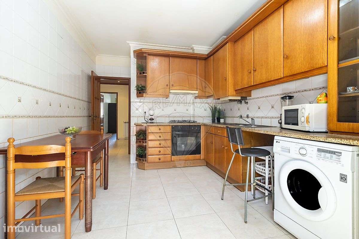 Apartamento T2 para venda - Grande imagem: 2/38