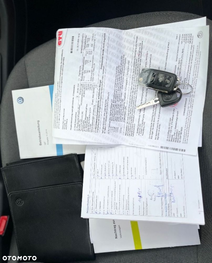 Volkswagen up! - 9