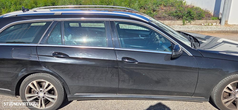 Mercedes-Benz E 300 Bluetec Hybrid Avantgarde - 3