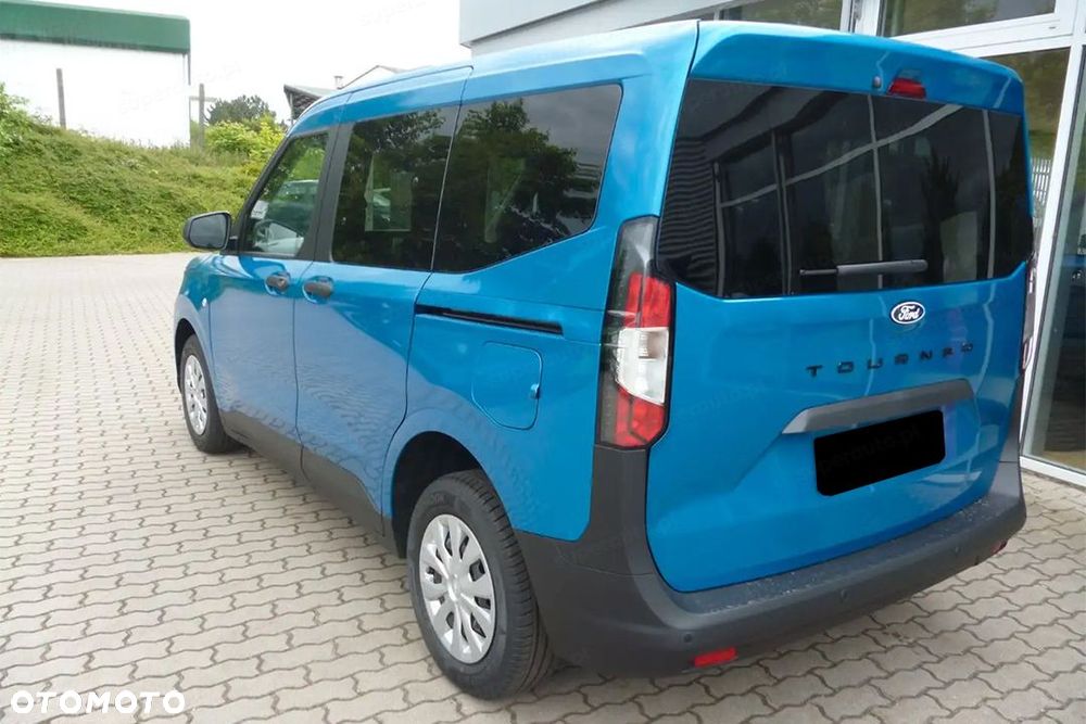 Ford Tourneo Courier - 7