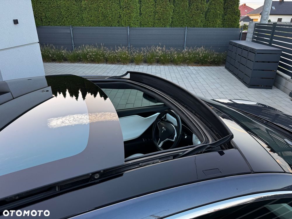 Tesla Model S Long Range Plus - 27