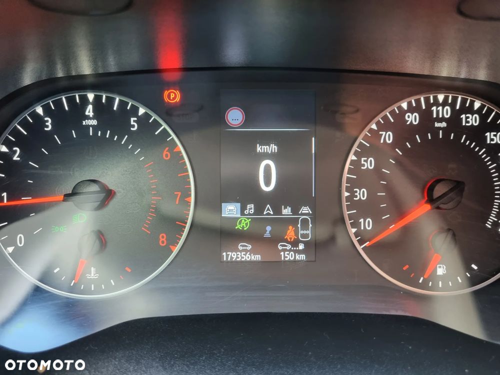 Renault Captur TCe 90 BUSINESS EDITION - 17