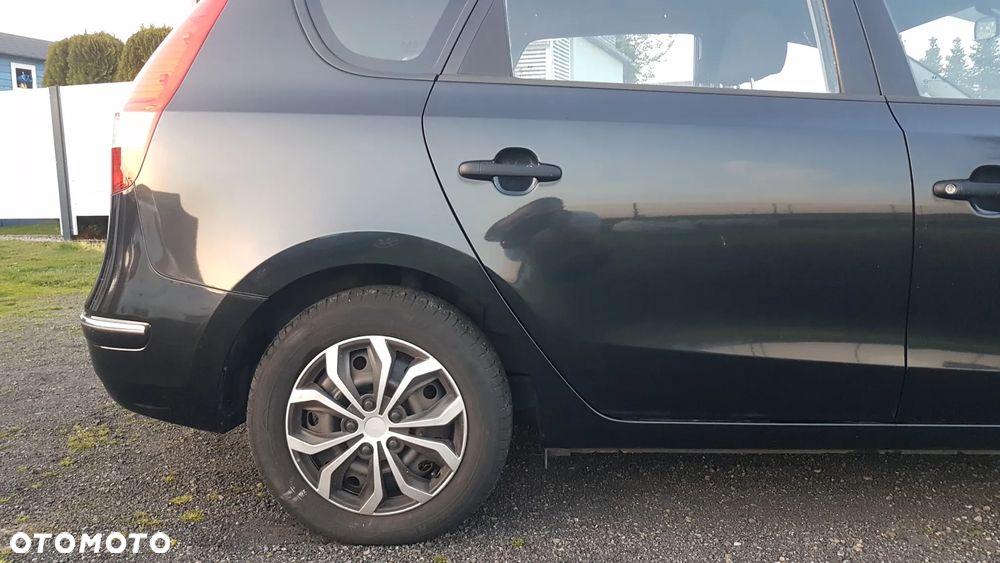 Hyundai i30 1.6 blue Style - 19