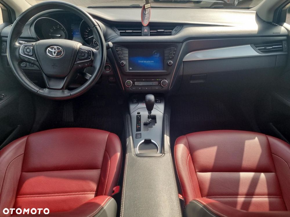 Toyota Avensis 1.8 Selection MS - 3