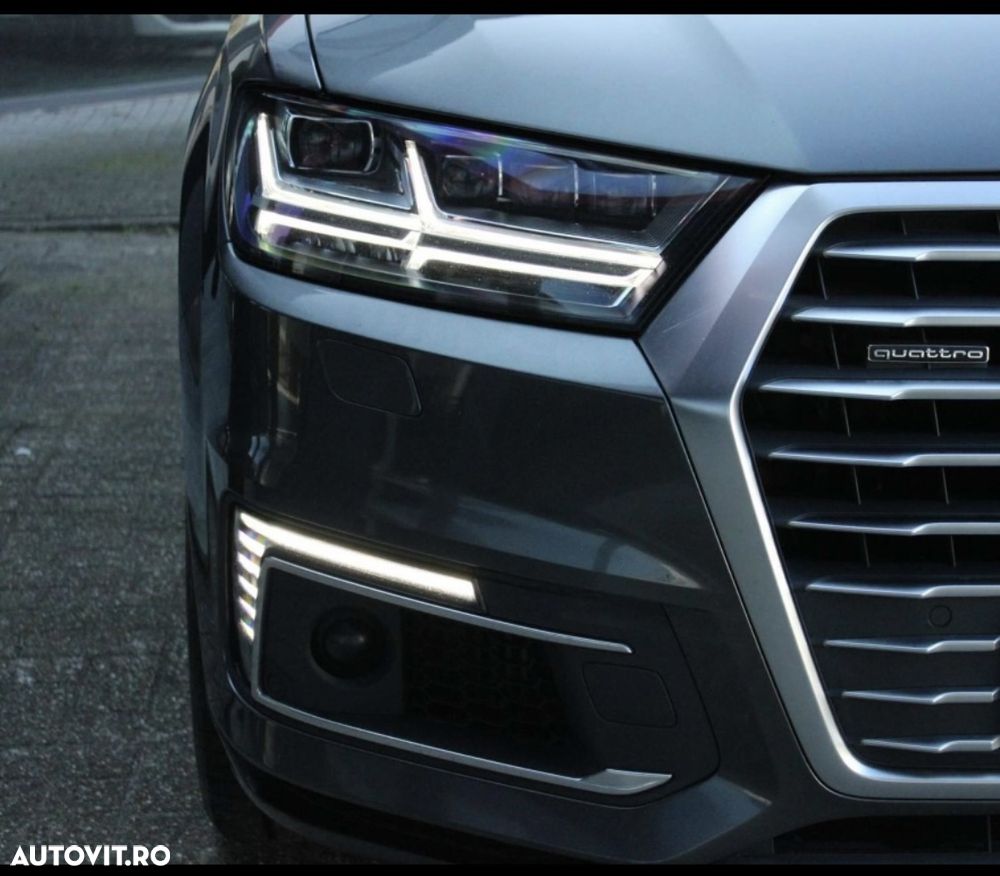 Audi Q7 - 4