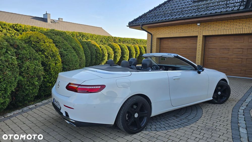 Mercedes-Benz Klasa E 200 Kabriolet 9G-TRONIC - 24