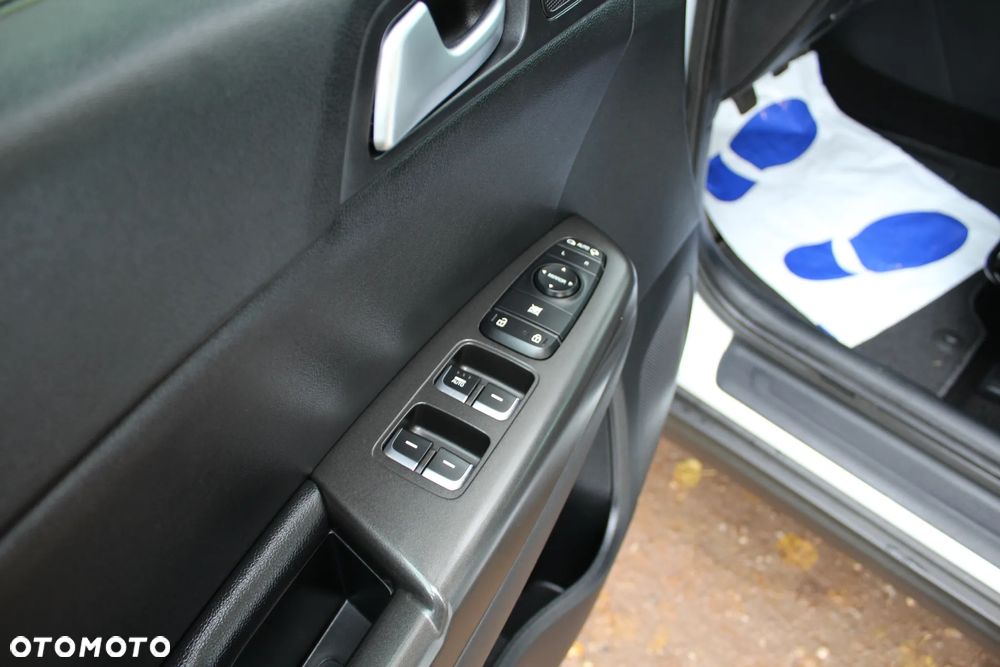 Kia Sportage 1.7 CRDI 2WD ISG Spirit - 20