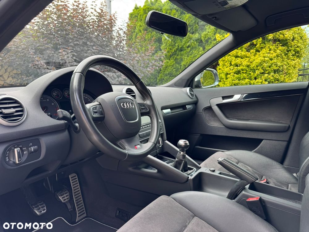 Audi S3 Sportback Standard - 18