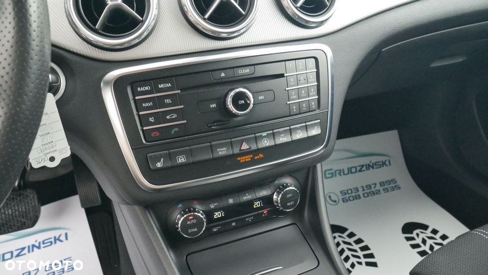 Mercedes-Benz GLA - 19