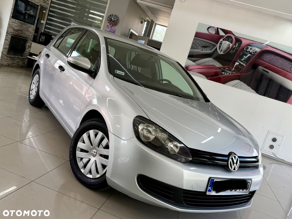 Volkswagen Golf - 36