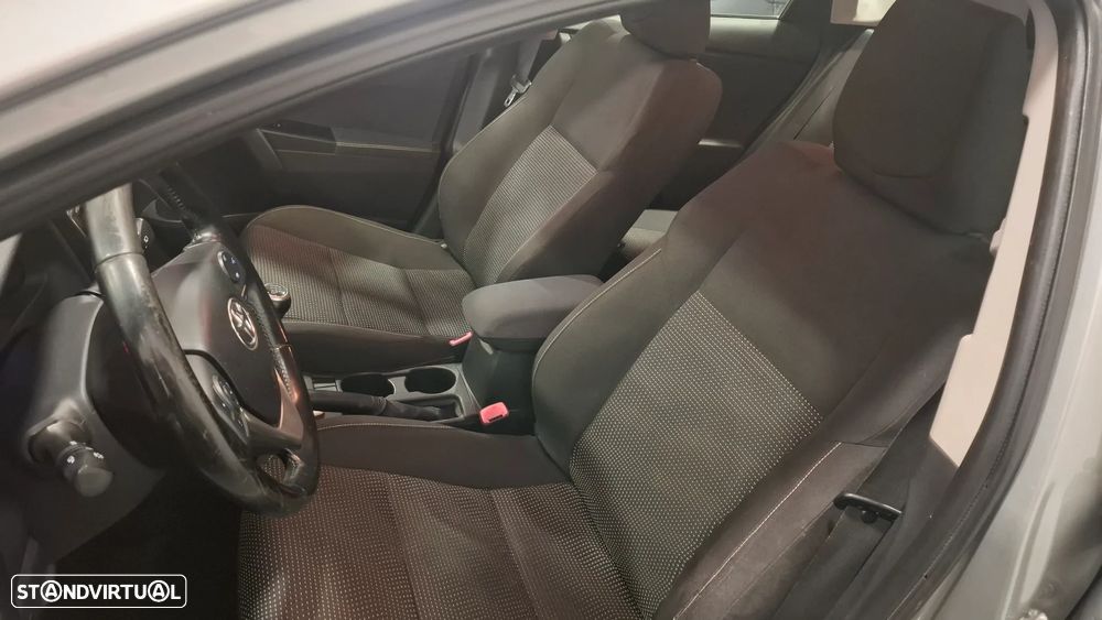 Toyota Auris - 19