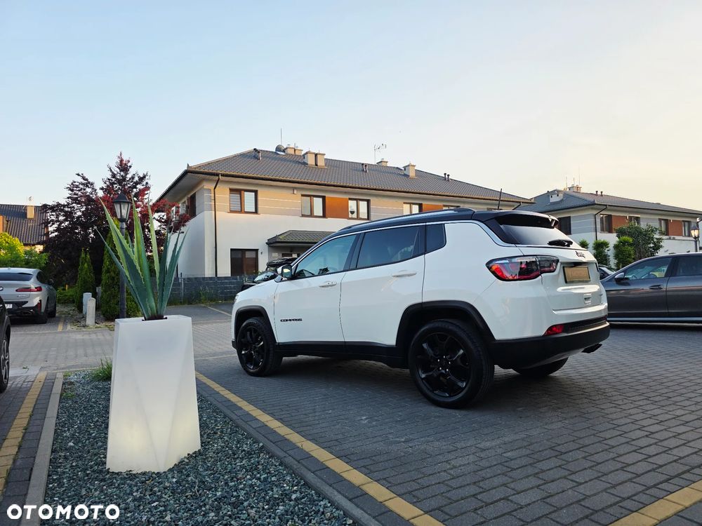 Jeep Compass 1.4 MultiAir Limited - 40