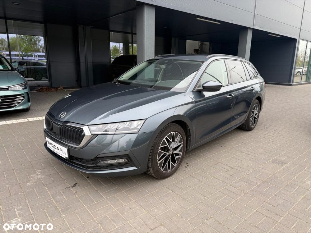 Skoda Octavia - 2