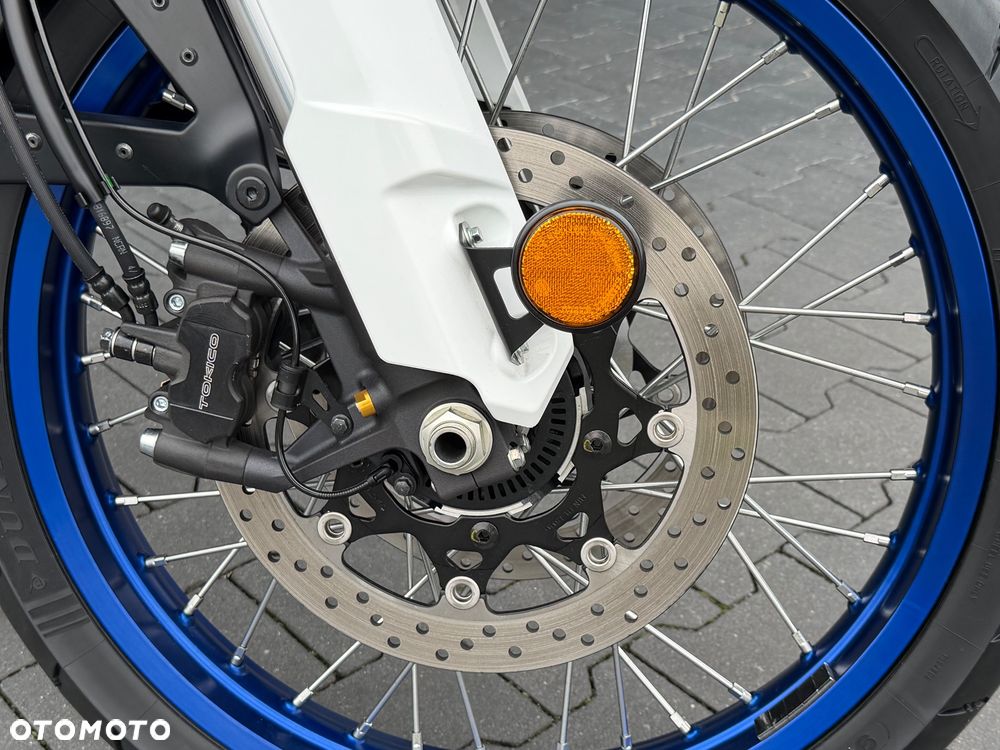 Suzuki V-STROM - 20