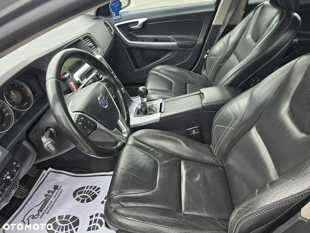 Volvo V60 - 16