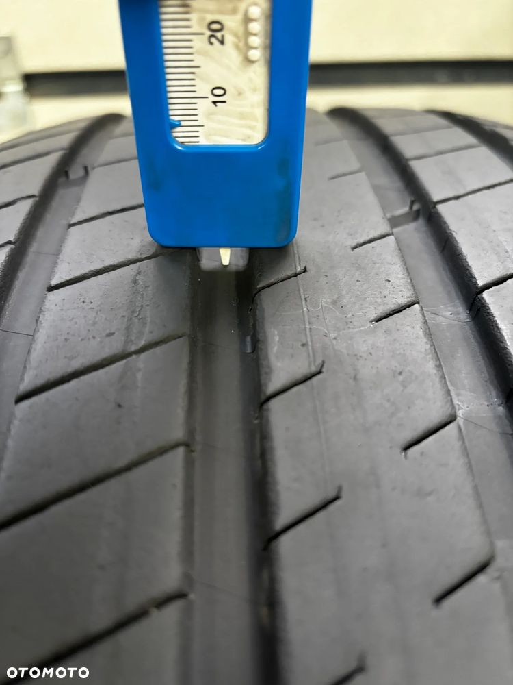 Opony letnie Michelin Latitude Sport 3 - 255/45R20 - 2