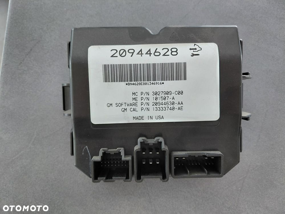 Opel Insignia 2010 r. Sterownik / Moduł Elektrycznej Klapy Tylnej / Bagażnika - 1