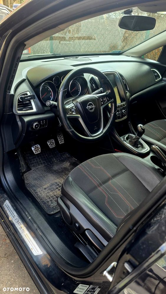 Opel Astra 1.4 T Edition 150 - 13