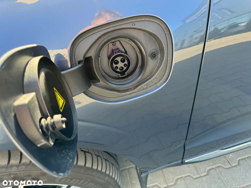 Volvo XC 60 T8 Plug-In Hybrid AWD Inscription - 11