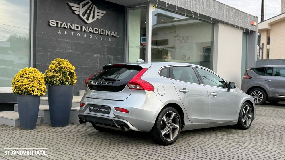 Volvo V40 1.6 D2 R-Design - 4