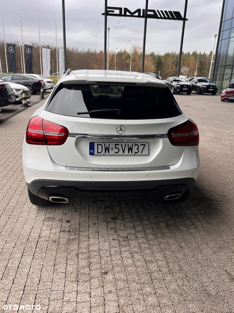 Mercedes-Benz Gla 2018 photo 4