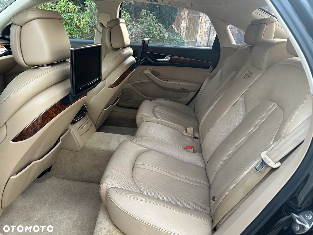 Audi A8 4.2 TDI L Quattro - 30
