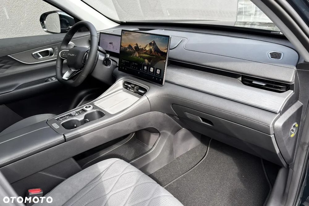 Chery Tiggo 8 1.5 T-GDI Super Hybrid Prestige DCT - 13