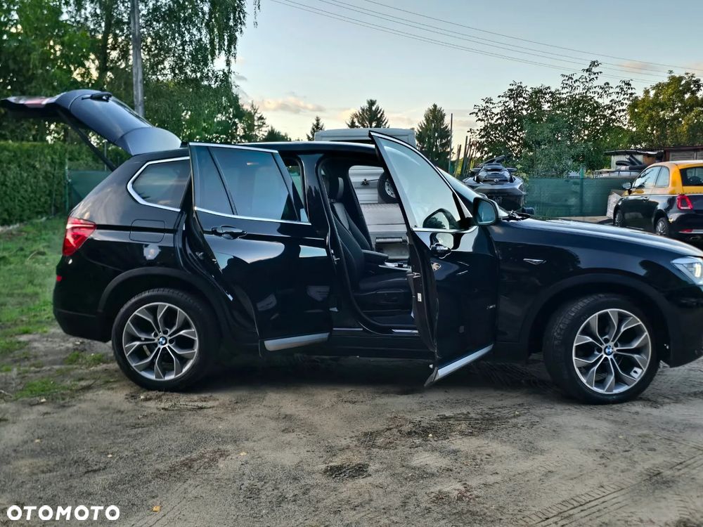 BMW X3 28i xDrive - 4