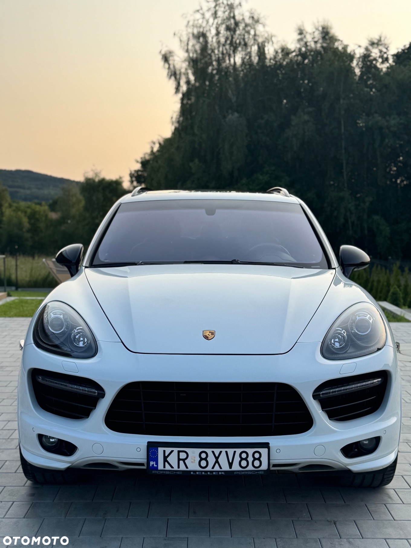 Porsche Cayenne Turbo - 2