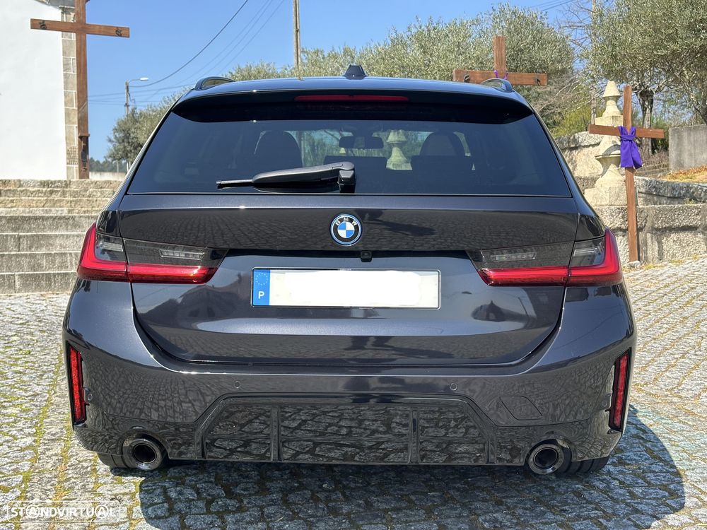 BMW 330 e Pack Desportivo M Pro Auto - 8