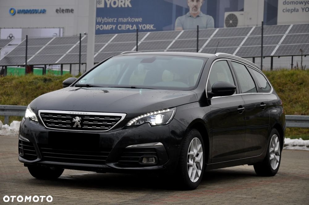 Peugeot 308 BlueHDi 130 EAT8 Black Edition - 3