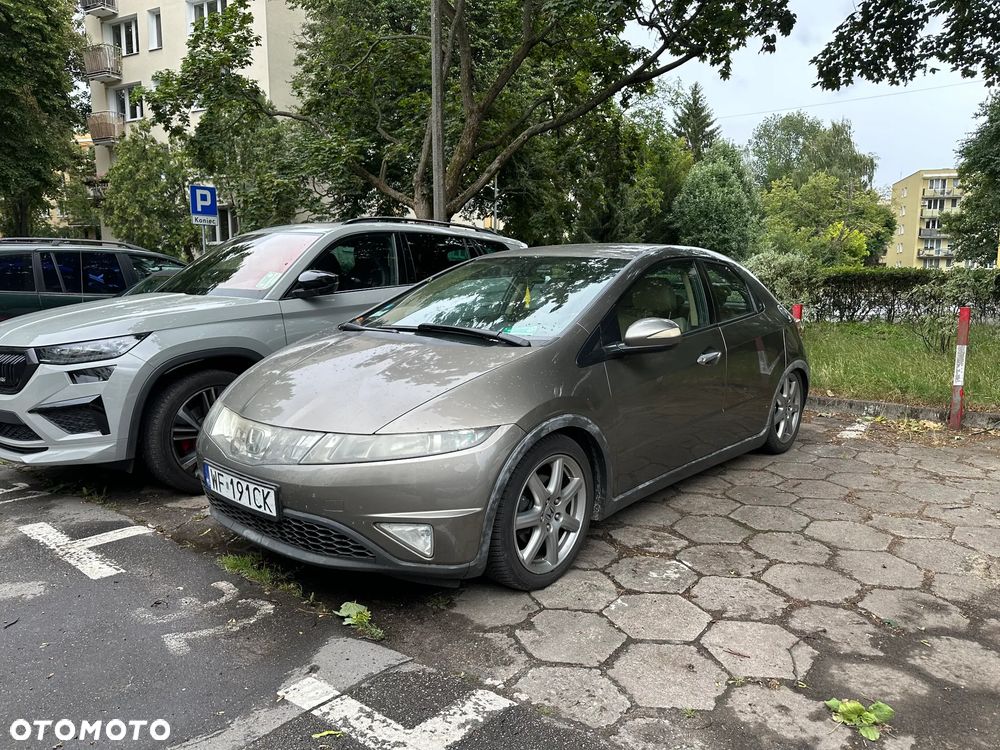 Honda Civic 1.8 Sport - 2