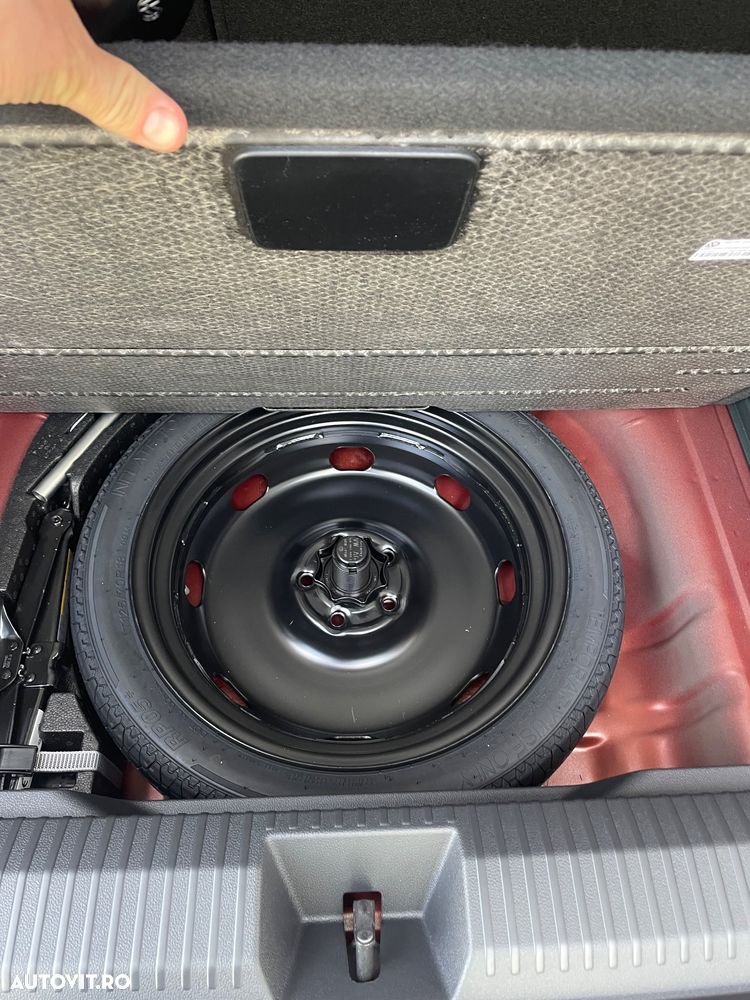 Volkswagen T-Roc 1.5 eTSI 115 CP DSG MHEV Life - 16