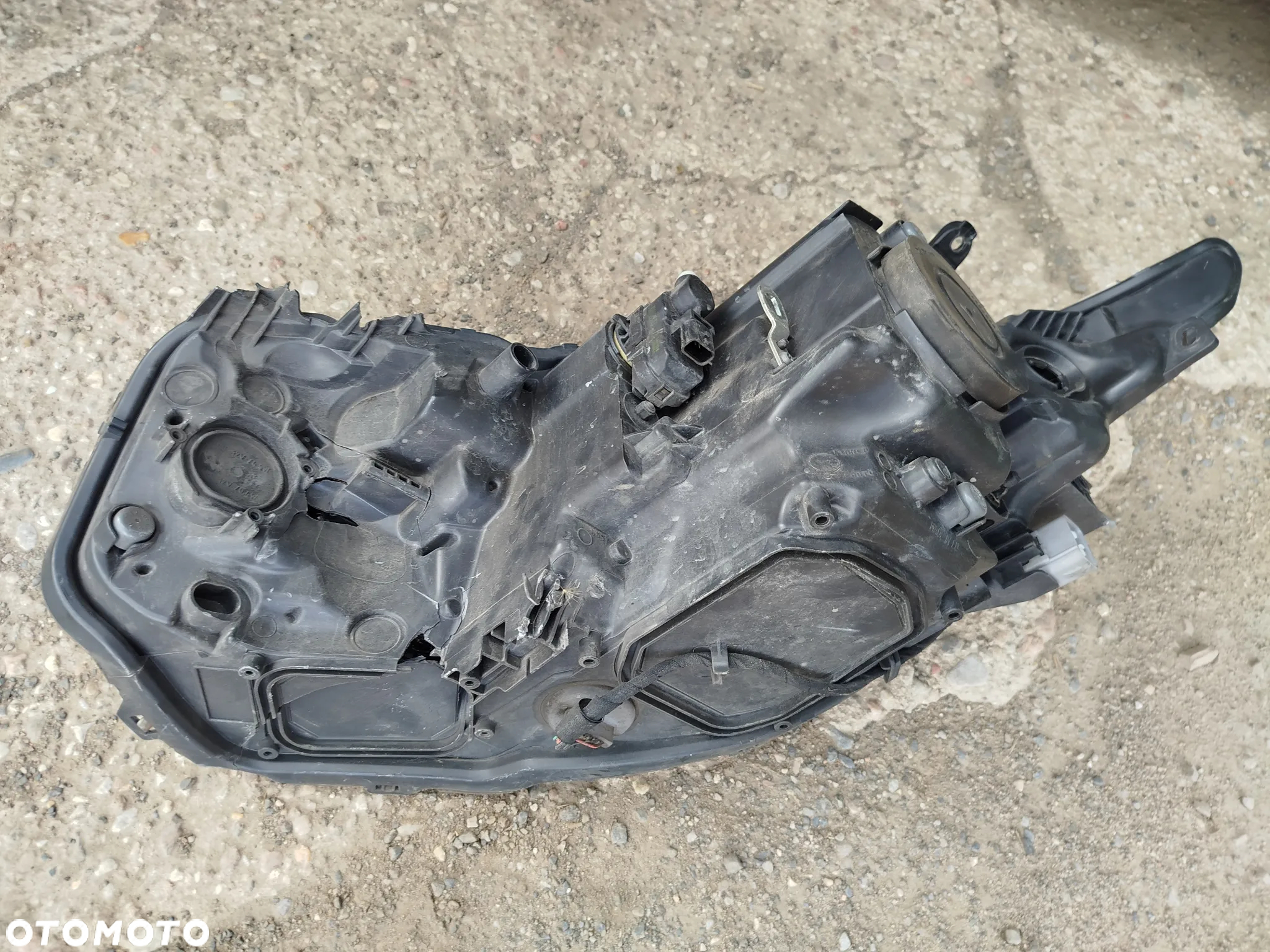 Toyota Auris II soczewka LED lampa prawa prawy przód - 4