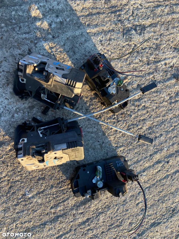 Siłownik centralnego zamka, zamek Opel Corsa C - 6