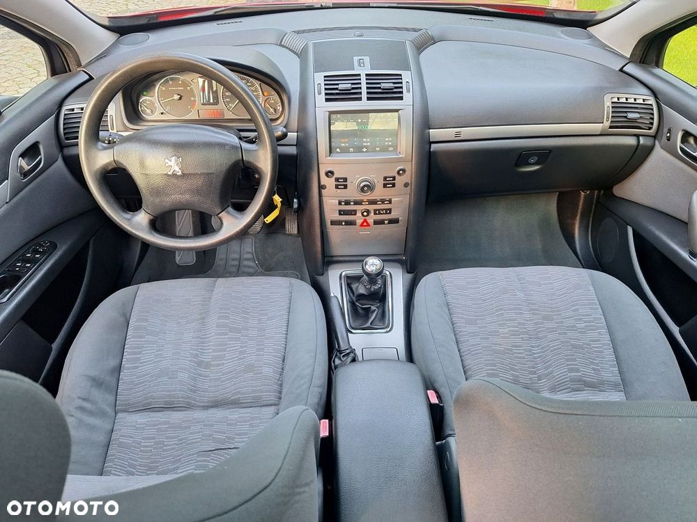 Peugeot 407 - 5