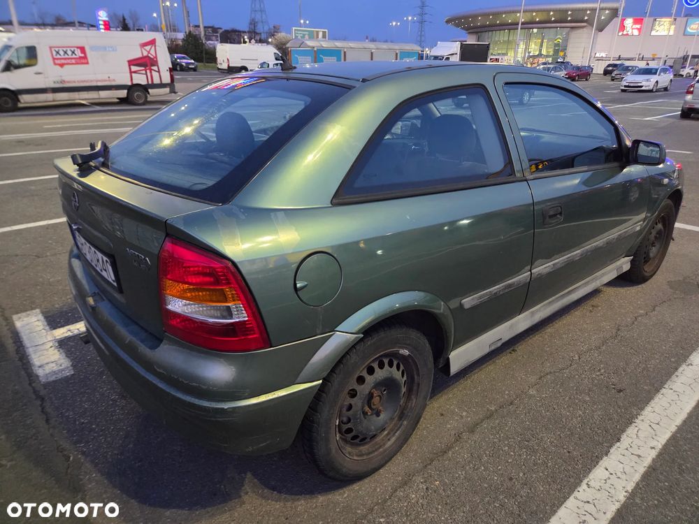 Opel Astra 1.6 Comfort - 4