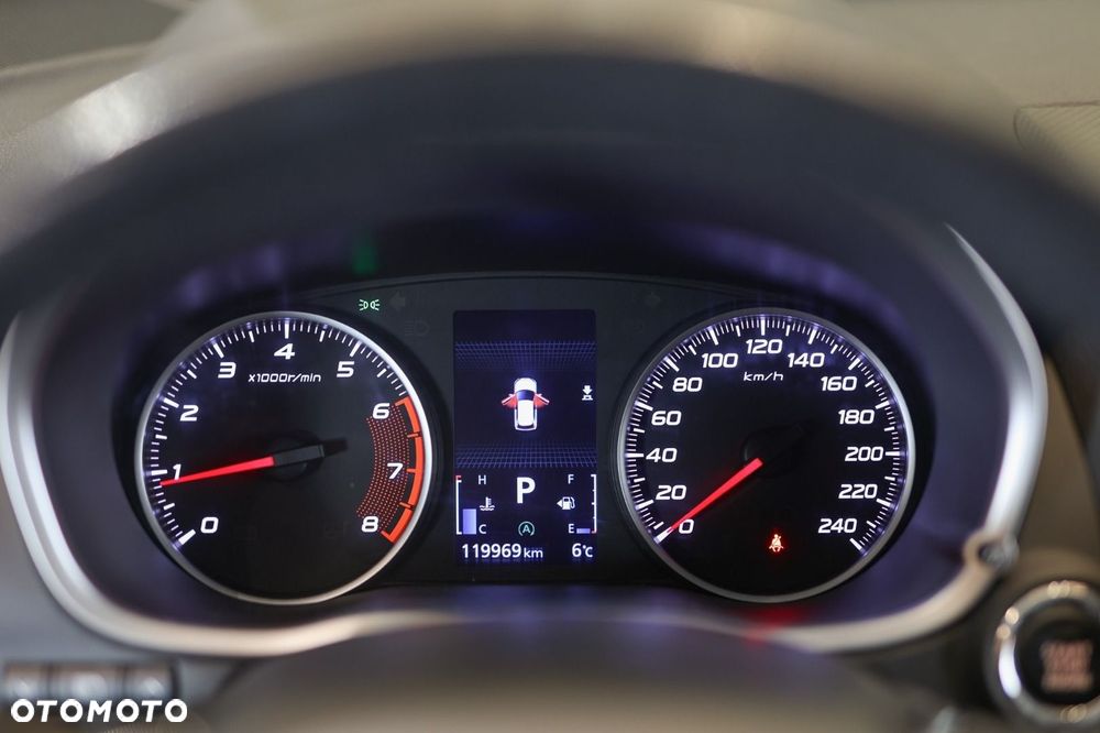 Mitsubishi Eclipse Cross - 8