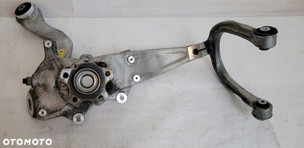 ZWROTNICA LEWA PRZÓD WAHACZE UCHWYT BMW 7 G11 G12 - 8